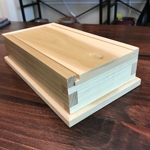 Small Slide Top Dovetail Box in Poplar