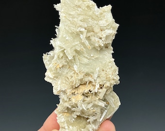 Pectolite, Jeffrey Mine, Val-des-Source Les Sources RCM, Estrie Québec, Canada