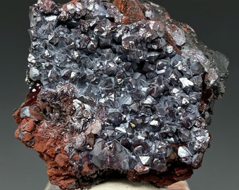 Cuprite, Luifengshan mine, Guichi District, Chizhou, Anhui Province, China