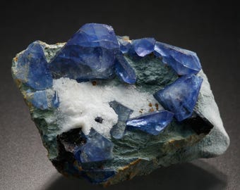 Benitoite, Natrolite, Neptunite, Joaquinite, California State Gem Mine, Santa Rita Peak, San Benito County, California, USA