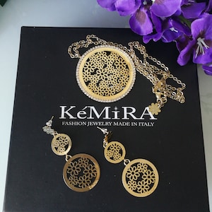 Kemira Italia vintage gold plated filigree necklace and earrings. Necklace and earrings set. Fashion jewelry Made in Italy.