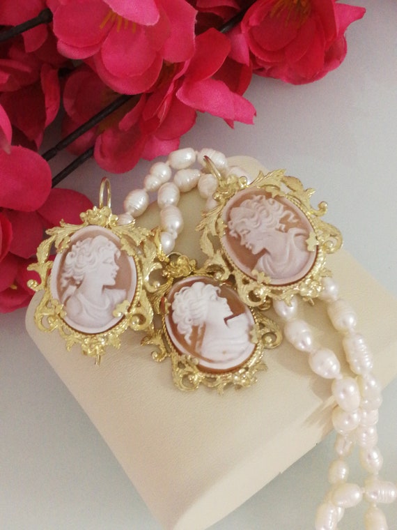 Shell on sale cameo jewelry