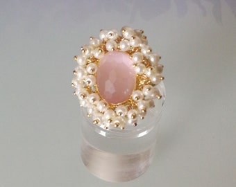Rose quartz stone ring and white beads