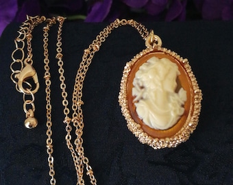 Victorian Style Cameo Necklace