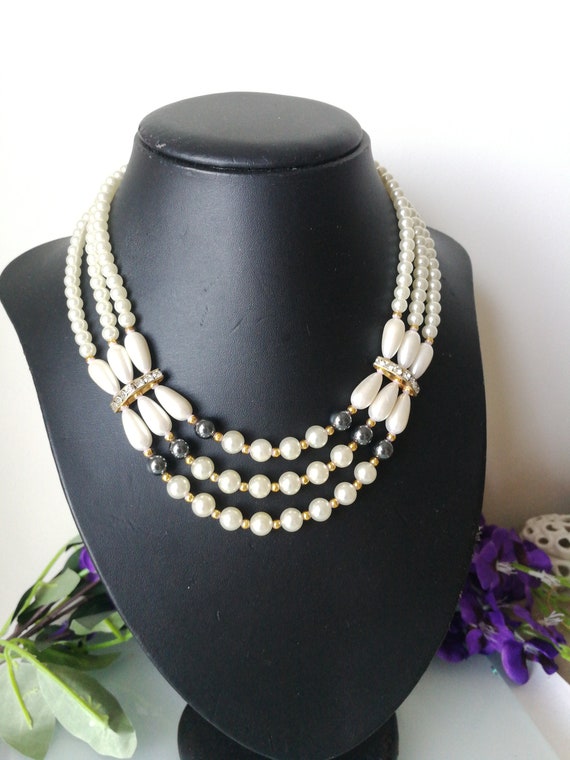Collana perle antica degli anni 1990 . Collana antica. Collana vintage Antique jewelry.