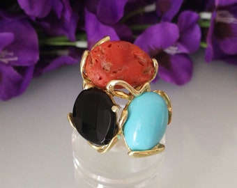 Mediterranean red coral ring, cabochon turquoise stone and faceted black onyx stone. Silver ring.