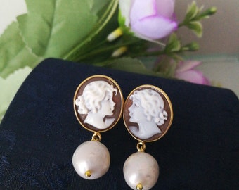 Original shell cameo earrings. Natural white pearl earrings. Silver earrings. Sardonic cameo. Perfect cameo.