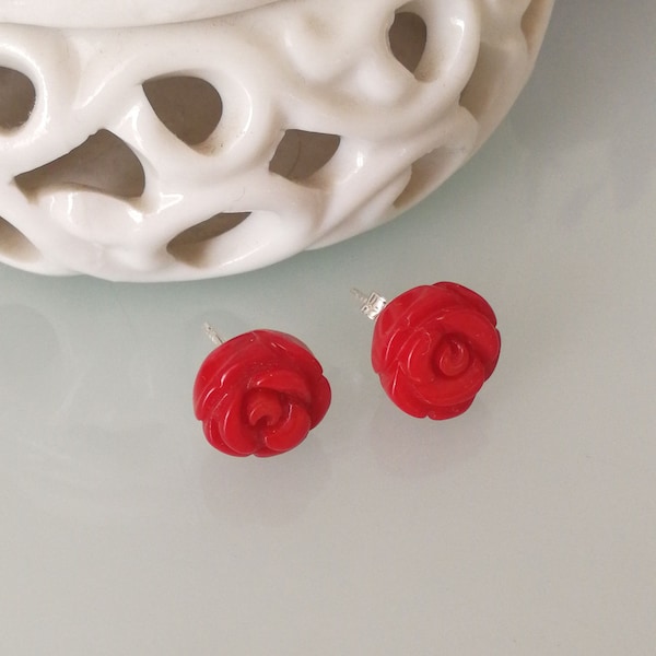 Mediterranean red coral earrings in the shape of a rose Natural coral earrings. Silver earrings.