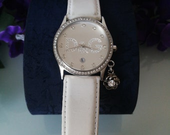 Original Dolce & Gabbana women's watch. Used vintage watch.