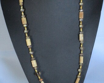 Beige and gold necklace