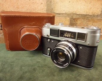 フィルムカメラ WERRA 50/2.8 Werra Matic 35mm Film Camera Carl Zeiss Tesar 50mm f/2.8