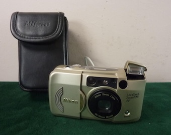 Nikon Lite Touch Zoom 120 ED AF ポイント&シュート 35 mm フィルム