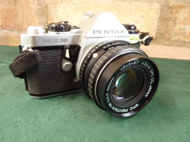 PENTAX ME-SUPER と アクセサリー 一式 ASAHI PENTAX ME 取り扱い説明書&アクセサリーカタログ - メルカリ