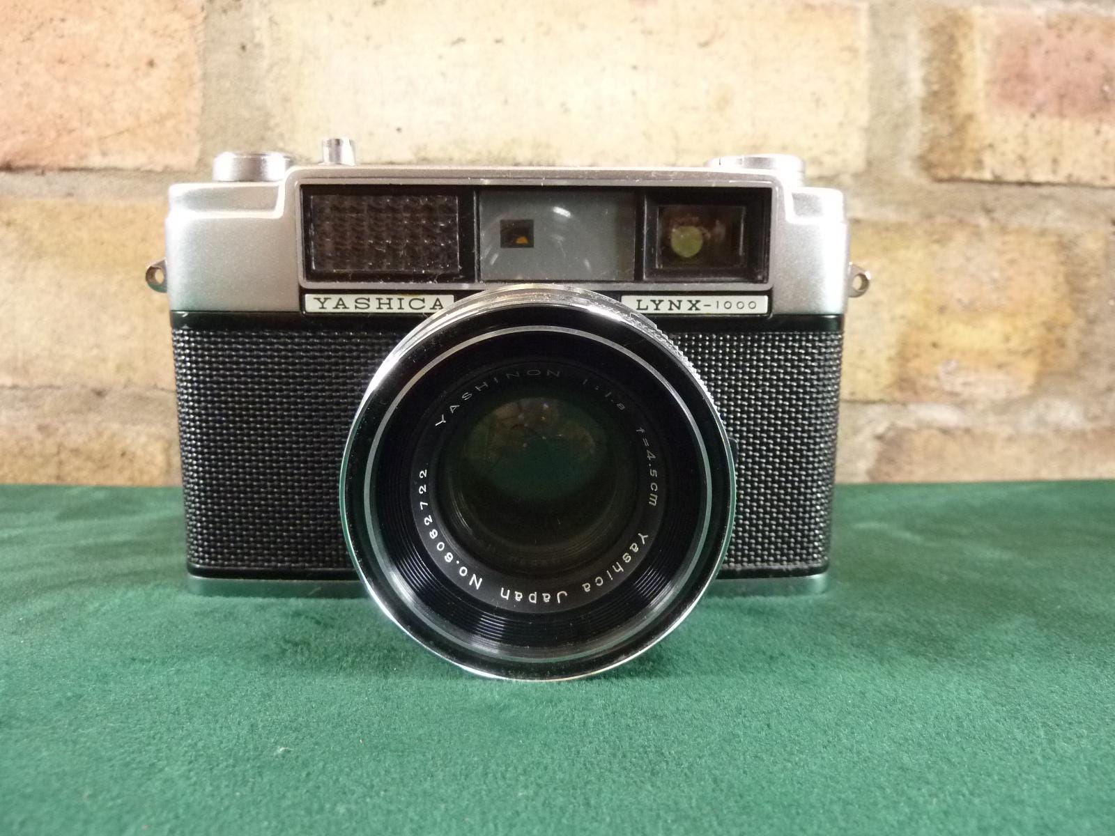 A Nice Vintage Yashica Lynx 1000 35MM Camera 1:1.8 45mm Lens - Etsy