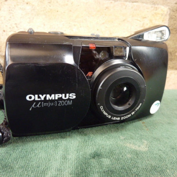 Appareil photo compact vintage Olympus MJU I Zoom 35 mm, objectif 35-70 mm