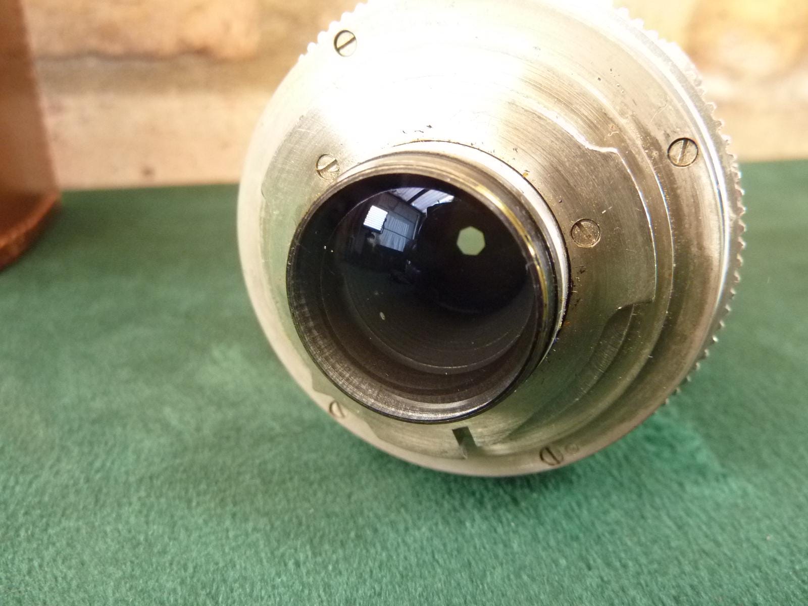 素晴らしいVoigtlander Super Dynarex 1:4 135mmレンズ Bessmatic DKL