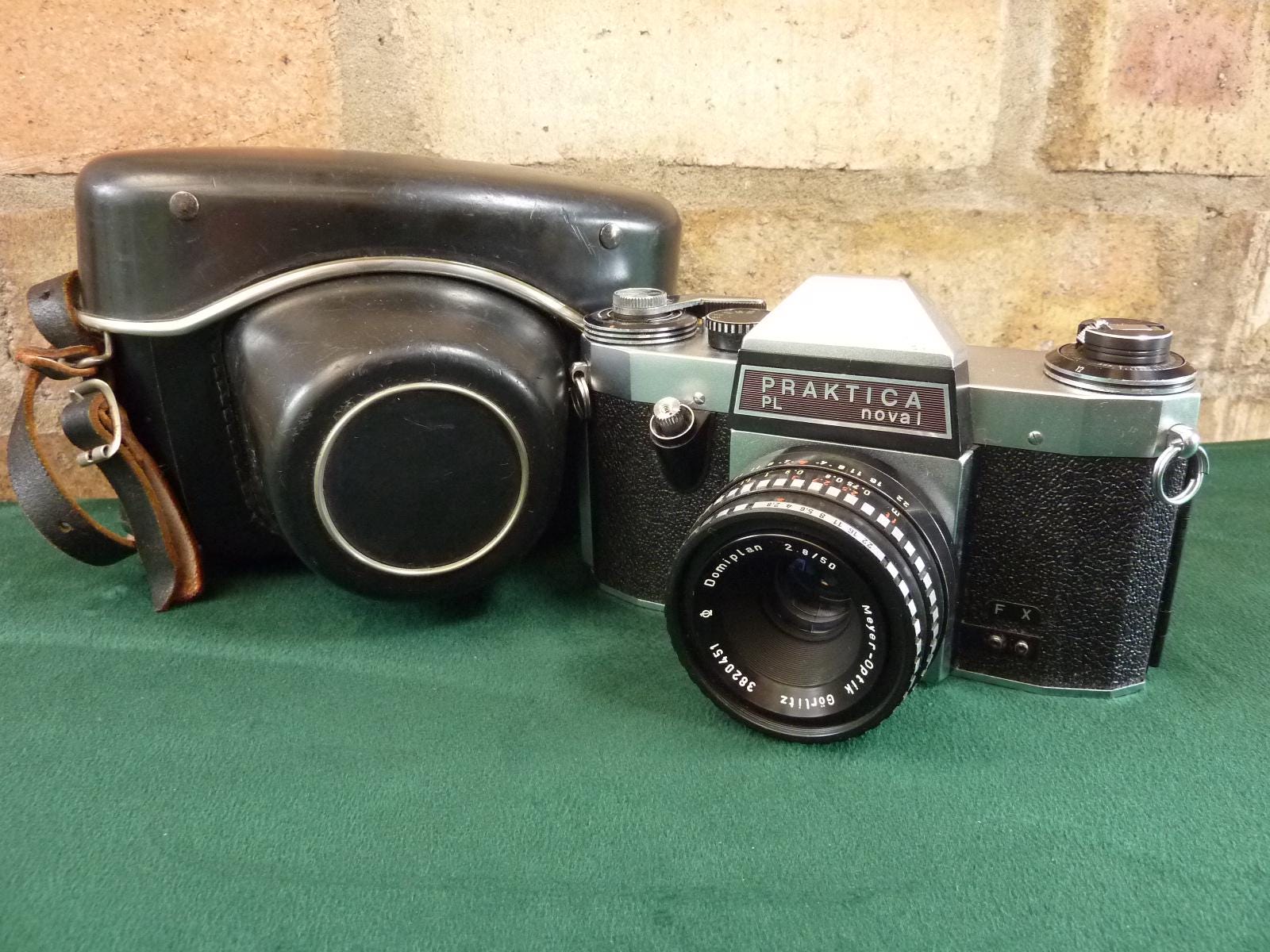PRAKTICA PL NOVA1/ CARL ZEISS TESSAR 50 【公式通販】