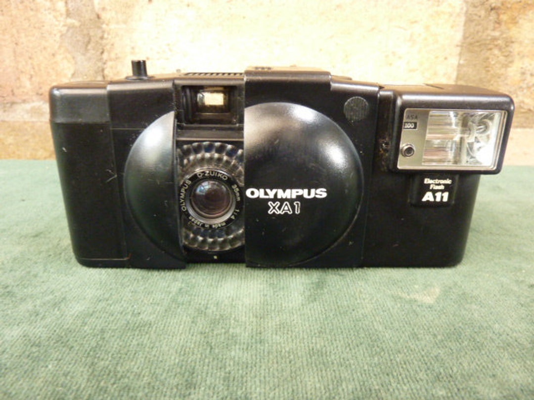 Nice Vintage Olympus XA1 35mm Camera Zuiko 35mm Lens With A11