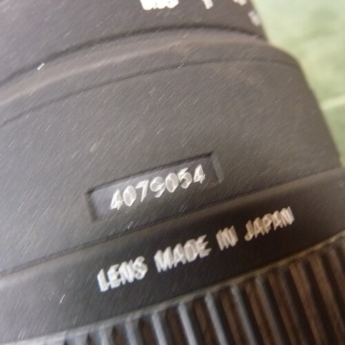 Nice Canon EF Mount Sigma DG Lens 1:4-5.6 70mm-300MM Zoom shops lens