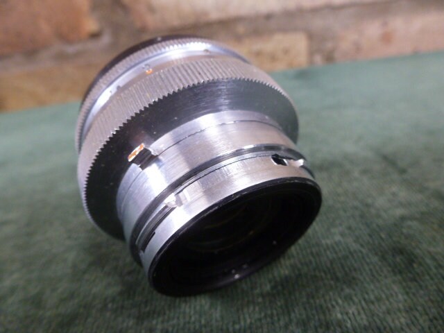 Jupiter 8 dans objectifs pour appareil photo et caméscope