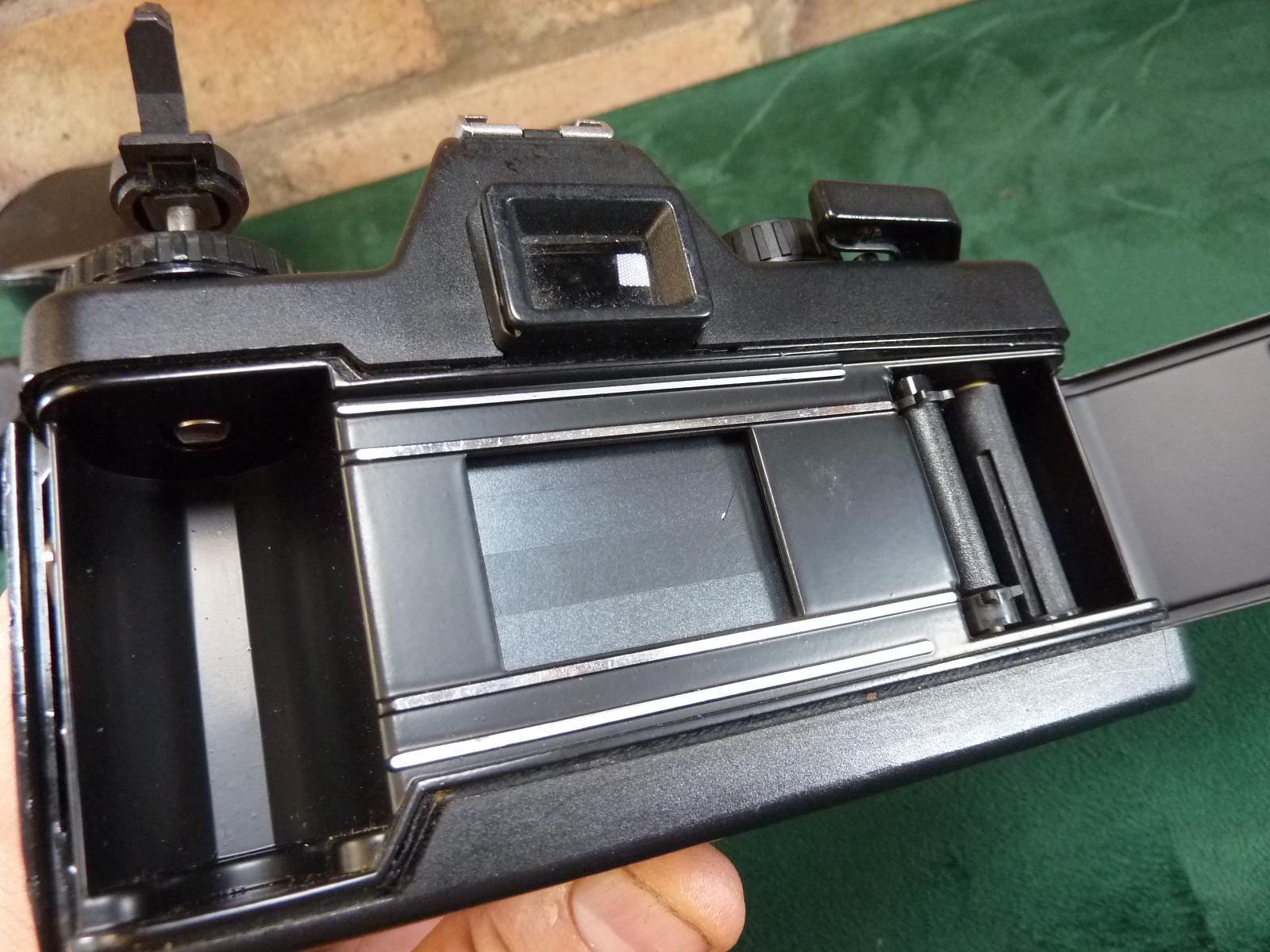 Nice Vintage Praktica BX20 35MM Camera With Prakticar 1:1.8 50mm