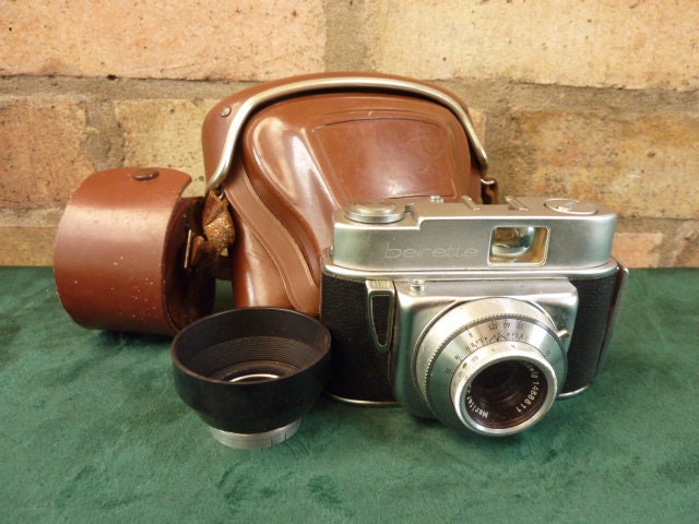 Vintage Beirette Model II 35MM Camera With Meritar 1:2.9