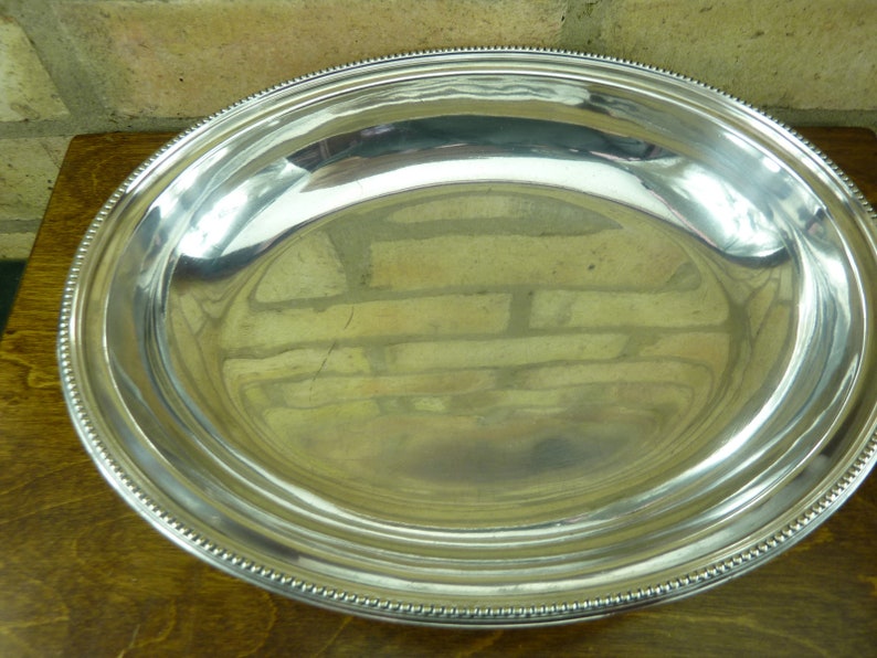 A nice Antique Arthur Elwell silver plated serving tureen entree dish