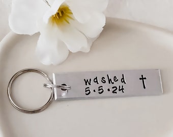 Porte-clés de baptême lavé personnalisé avec la date du baptême, cadeau chrétien pour adolescent garçon ou fille, cadeau de baptême adulte