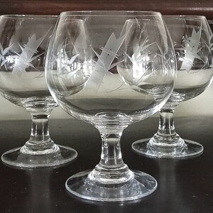 Set Of (3) Vintage Etched Crystal Cognac Glasses Brandy Snifters