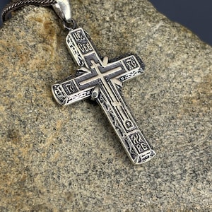 Artisan Byzantine Orthodox Cross Pendant in sterling silver 925 with intricate engravings and oxidized finish. A powerful Christian necklace symbolizing faith and devotion, ideal as a handmade religious jewelry gift, spiritual necklace for men, or meaningful keepsake for Orthodox Christian believers.