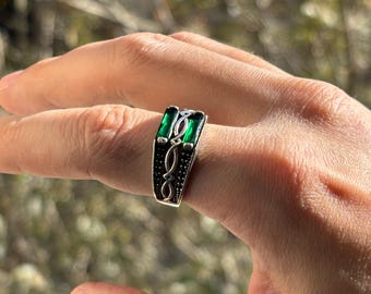 トルコ製ハンドメイドジュエリー 925スターリングシルバー エメラルド