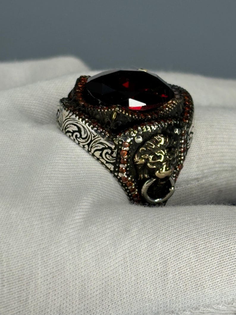 Sterling silver ring, Garnet gemstone ring, Vintage boho jewelry, Antique style ring, Handmade statement ring, Red stone ring, Unique silver ring, Sterling silver garnet, Vintage cocktail ring, Handmade boho jewelry,, Bold garnet ring,