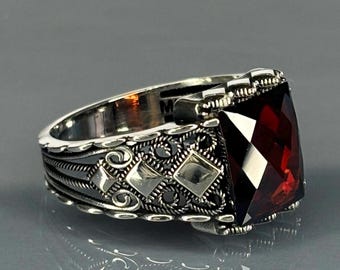 925 Sterling Silver Men&#39;s Ring with Ruby Stone, Vintage Gothic Red Gemstone Ring, Handcrafted Statement Jewelry for Men, Unique Gift Idea