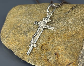 Sterling Silver Crucifix Pendant, Jesus on Cross Design, Handmade Religious Jewelry, Spiritual Faith Gift