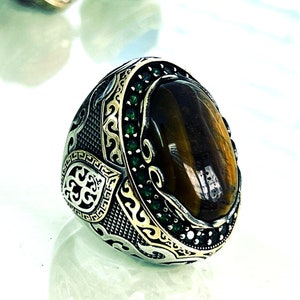925 Sterling Silver Tiger&#39;s Eye Men&#39;s Ring with Green Accents, Handcrafted Vintage Boho Jewelry, Gemstone Statement Ring for Him