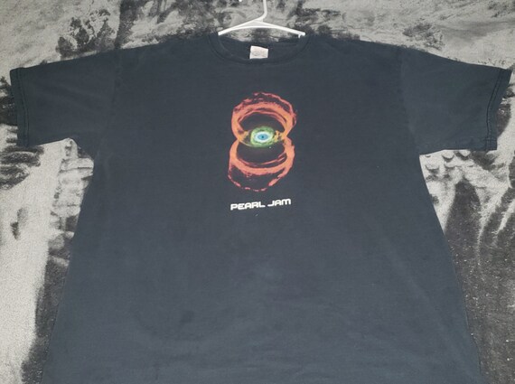 1990s PEARL JAM concert Tour Vintage Distressed T