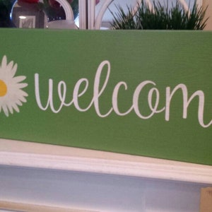 Welcome Porch Sign with Daisy Distressed Wood Sign Patio Decor Rustic Primitive Summer Garden Decor Spring Wall Hanging Housewarming Gift