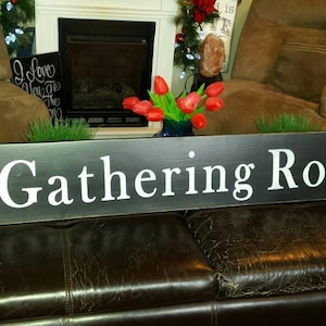 Der Versammlungsraum beunruhigt Holz Schild Veranda Zeichen | Etsy