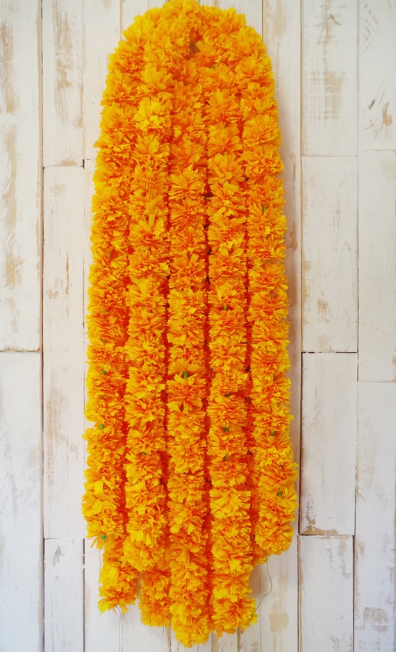 死者の日の祭壇に紙で作ったマリーゴールドの花輪。 - Etsy 日本