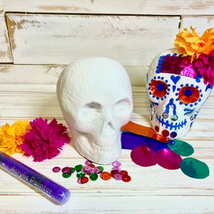 Kit tête de mort en papier mâché à décorer