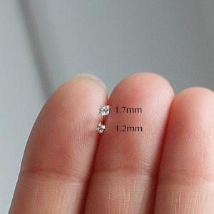 Super tiny crystal diamond earring / nose stud - teeny tiny stud