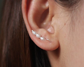 Dainty pearl ear climber