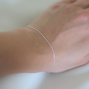 Silver fine thin bracelet, dainty bracelet