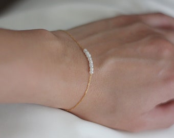 Ultra fine beaded pearly bracelet