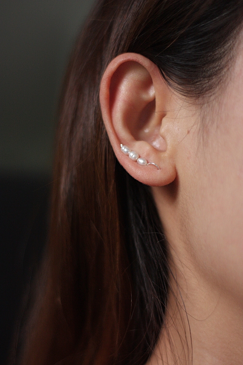 Dainty pearl ear climber image 1