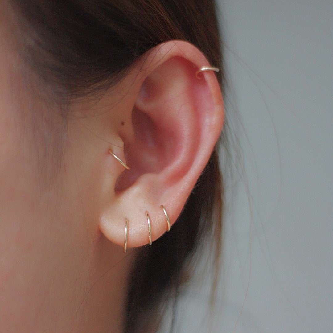 Small Stage Light Hoop Earrings