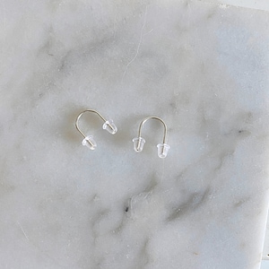 Double round earrings, U earrings, staple earring, minimal earrings image 2