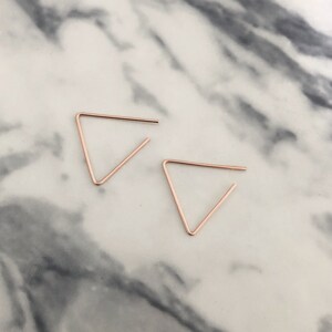 Triangle wire earrings, geometric, minimal earrings image 3