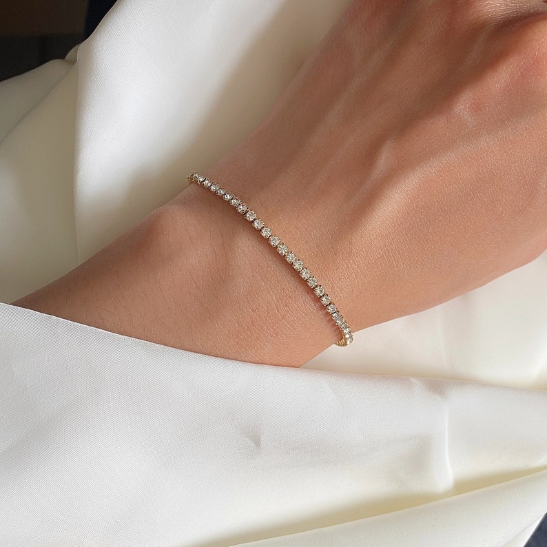 Diamant Tennisarmband, CZ Armband, zierliches Armband Bild 1