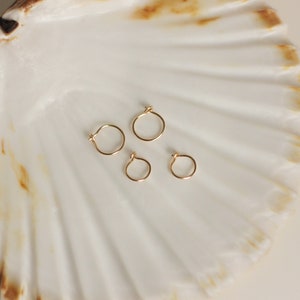 Tiny thin hoop earrings, huggie earrings, gold filled dainty hoops, sleeper earrings zdjęcie 6